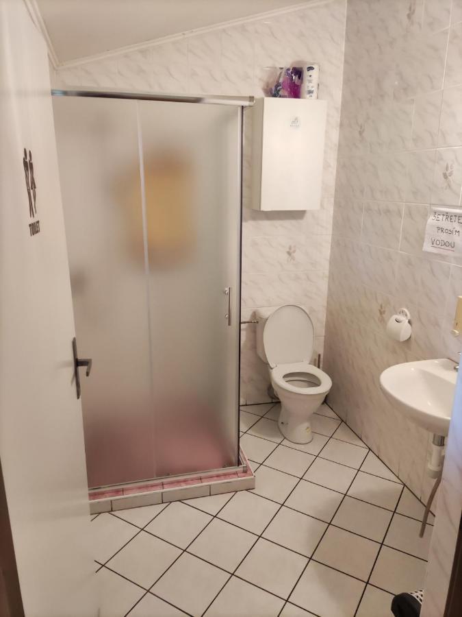 Vinny Sklep U Brodu Vacenovice エクステリア 写真
